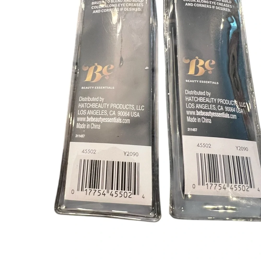 Beauty Essentials Makeup Brush 2 Pc Eye Crease‎ Eyeshadow Brush Black White NEW